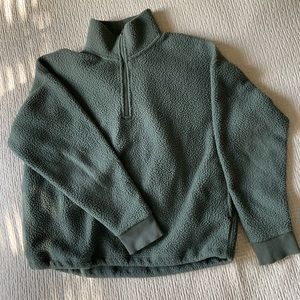 Everlane Renew Fleece Half Zip